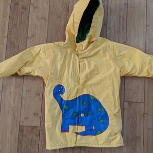 2T raincoat